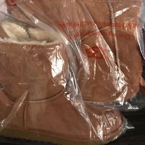 Brand new ugh boots